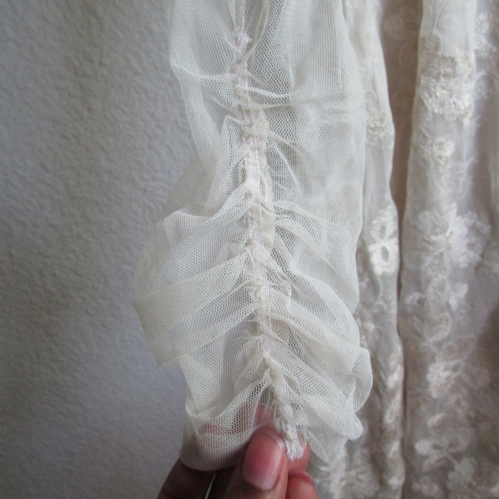 Like New Ivory Lace Cottagecore Dress - Picture 6 of 7